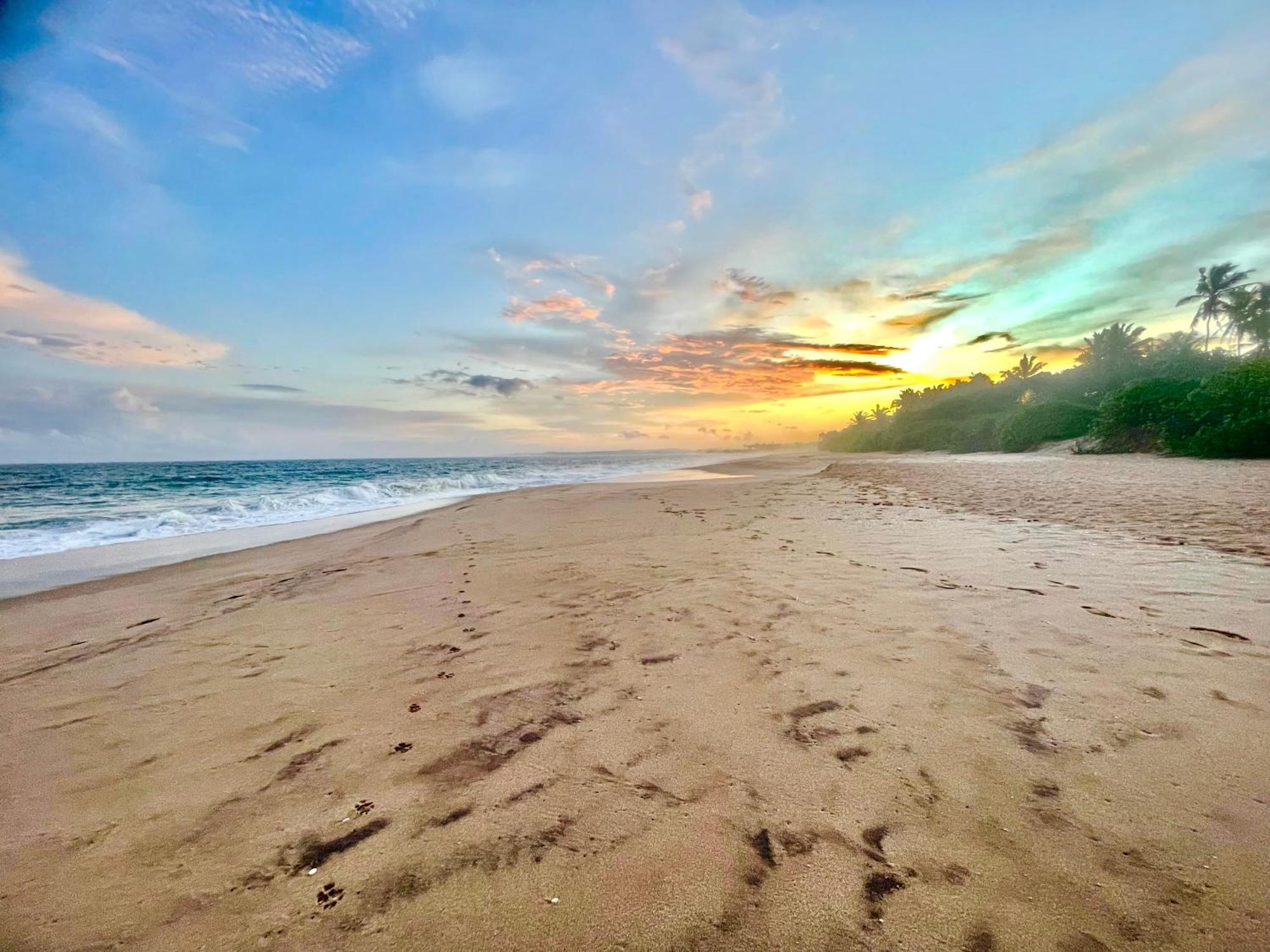 Ashansa Lagoon Resort Tangalle Exterior photo