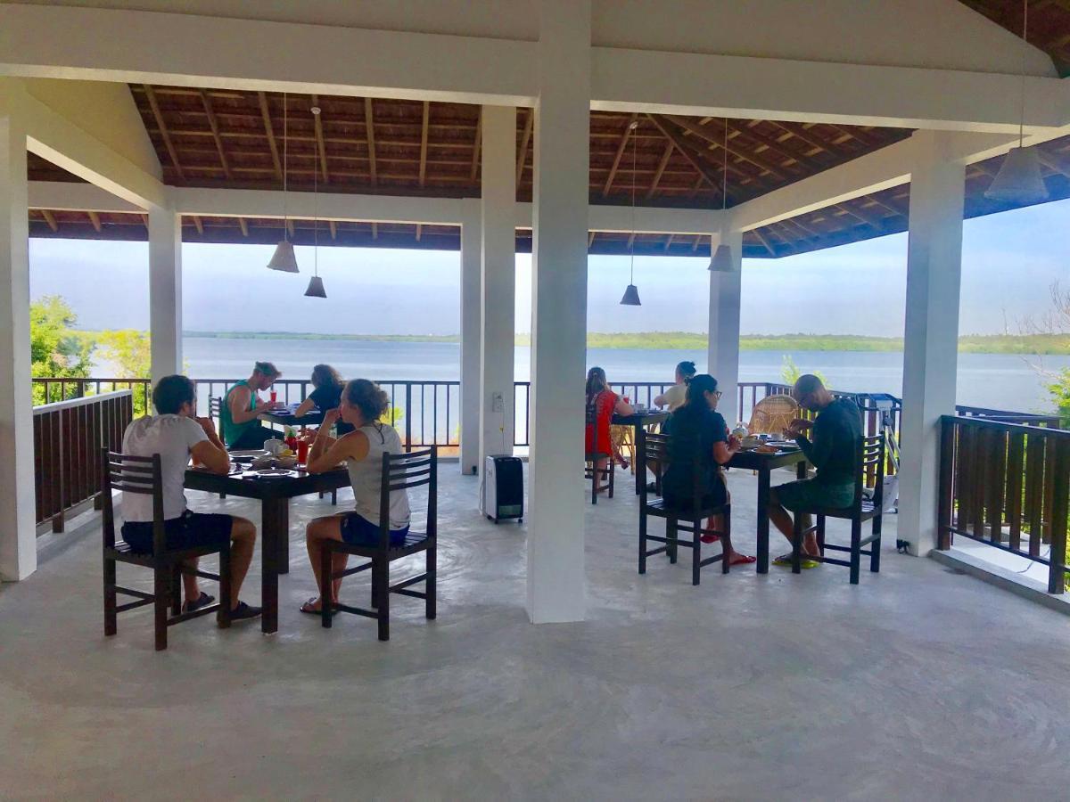 Ashansa Lagoon Resort Tangalle Exterior photo